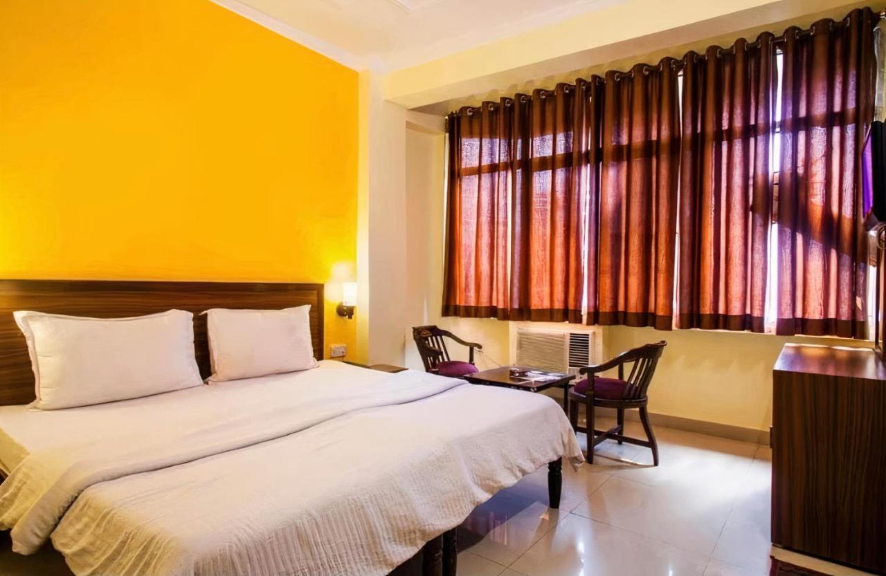 Hotel Himalaya Харидвар Экстерьер фото