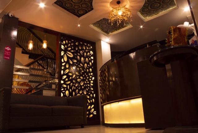 Hotel Himalaya Харидвар Экстерьер фото